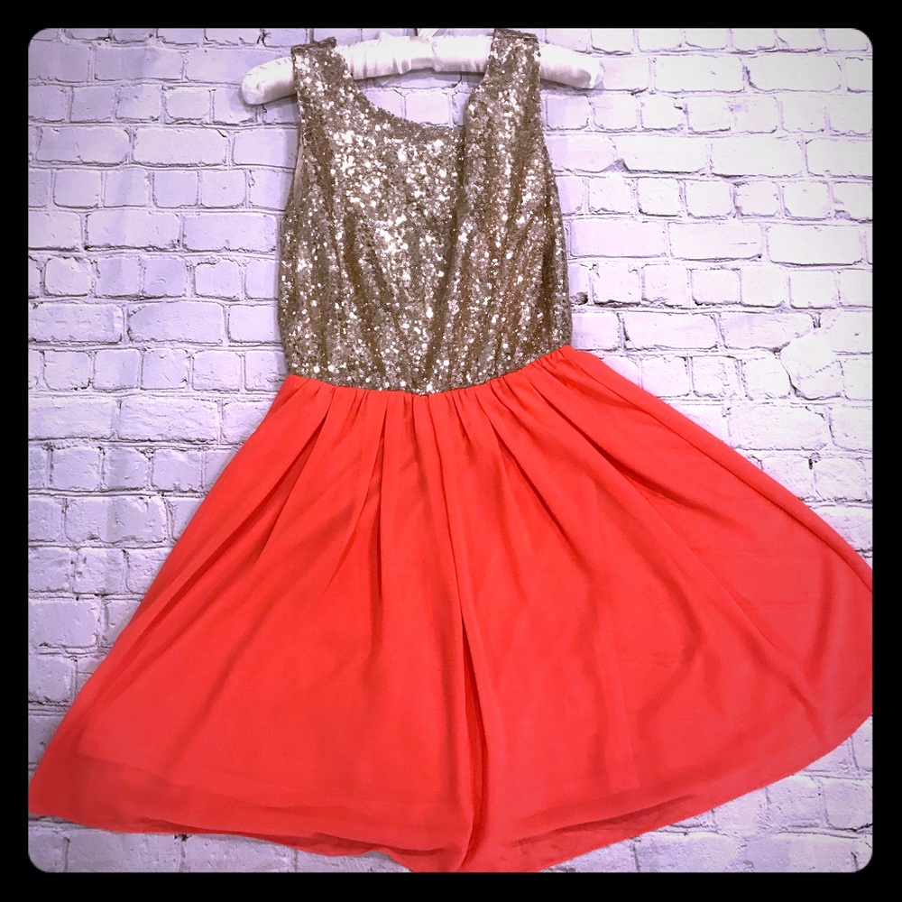 NWT Alythea Medium dress